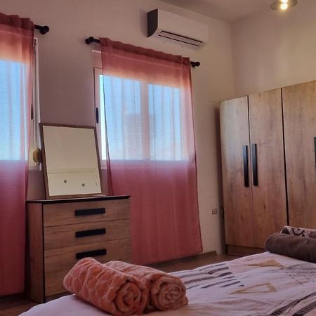 Sky Apartament. Bllok District Tirana Exterior foto